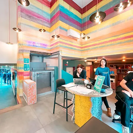 بيت شباب Duomo *