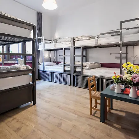 Duomo Hostel *